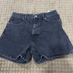 Zara Black Jean Shorts Vintage-Inspired Cut-Off